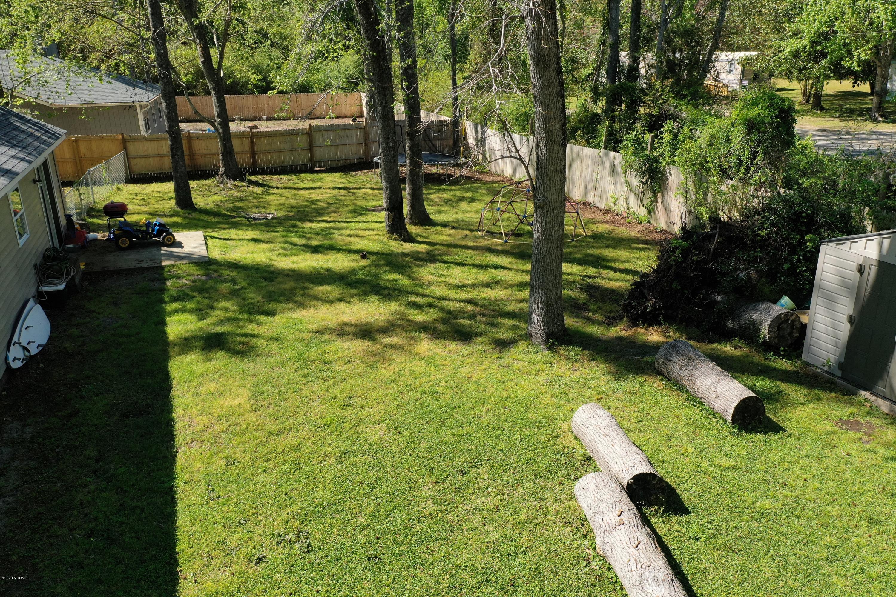 340 Hidden Valley Road Wilmington, NC 28409 - Photo 40 of 41 backyard2