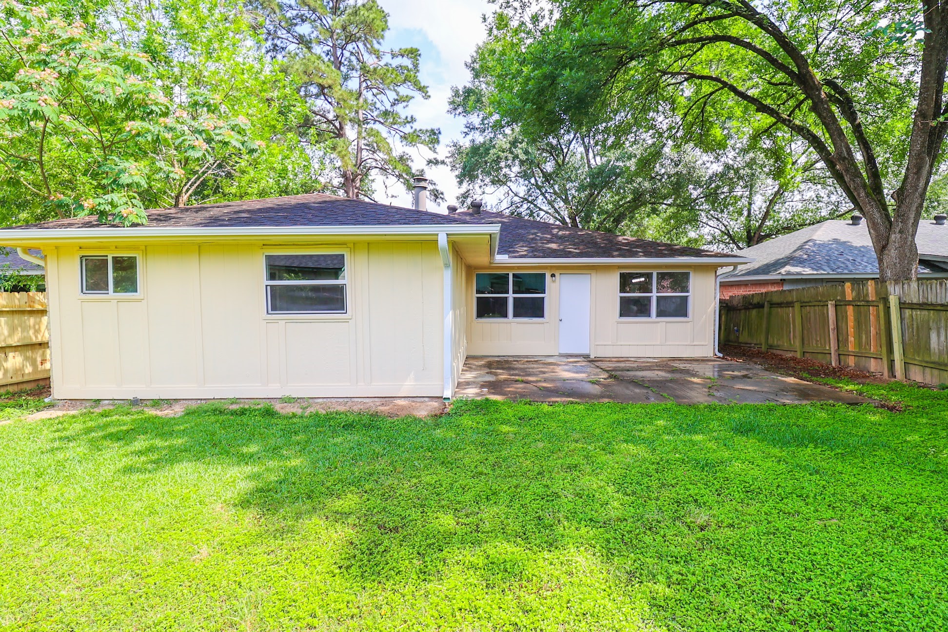 5027 Monteith Drive Spring, TX 77373 - Photo 21 of 28 a view of a house with a backyard