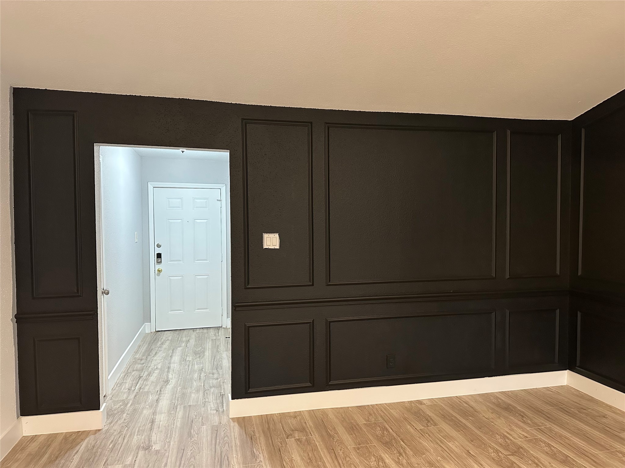 5027 Monteith Drive Spring, TX 77373 - Photo 10 of 28 a view of wooden floor