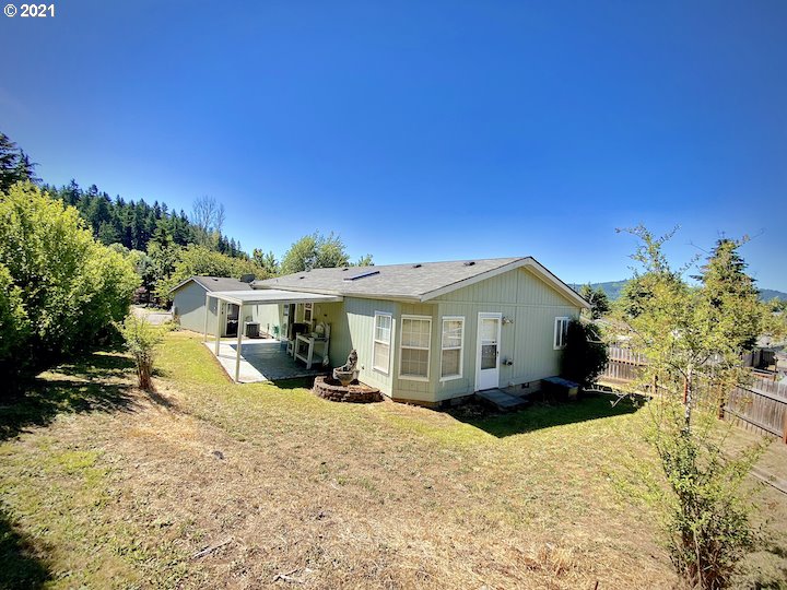 5986 Kalmia Lane Springfield, OR 97478 - Photo 1 of 25