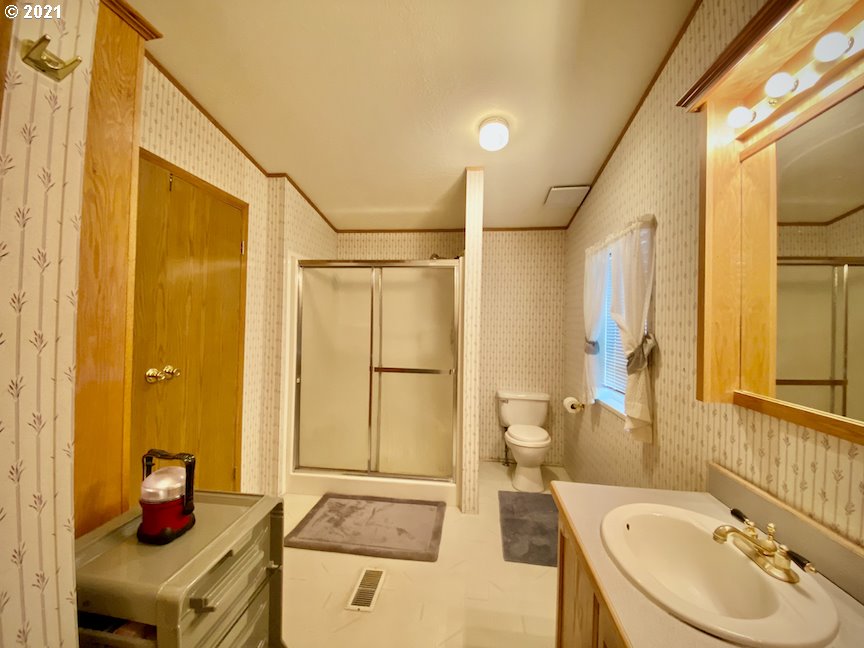 5986 Kalmia Lane Springfield, OR 97478 - Photo 20 of 25