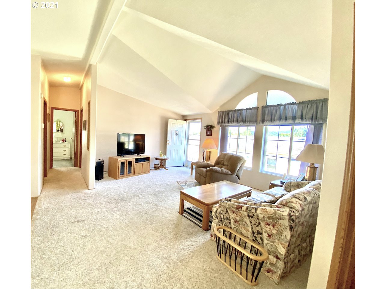 5986 Kalmia Lane Springfield, OR 97478 - Photo 7 of 25