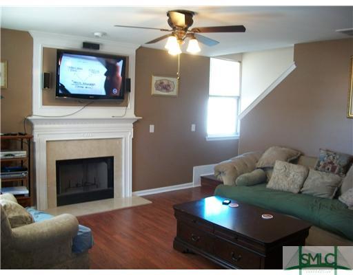 110 Rocking Horse Lane Pooler, GA 31322 - Photo 6 of 25 Living Room.