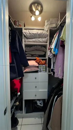 $2,299 | Fountainebleau, Miami, FL 33174