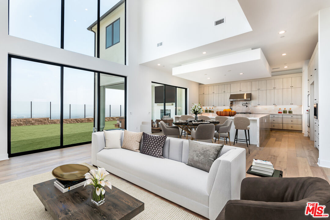 11770 Hillsborough Lane Porter Ranch, CA 91326 - Photo 14 of 57