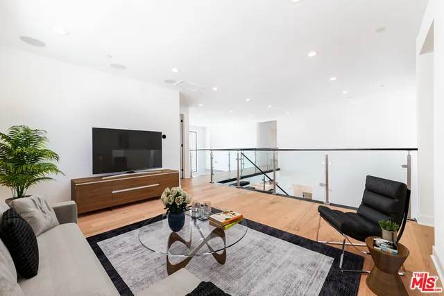 $3,250,000 | 11770 Hillsborough Lane, Porter Ranch, CA 91326