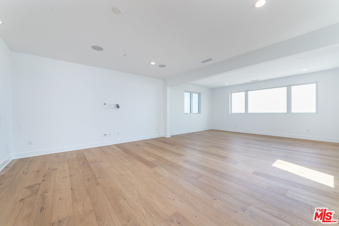 11770 Hillsborough Lane Porter Ranch, CA 91326 - Photo 30 of 57