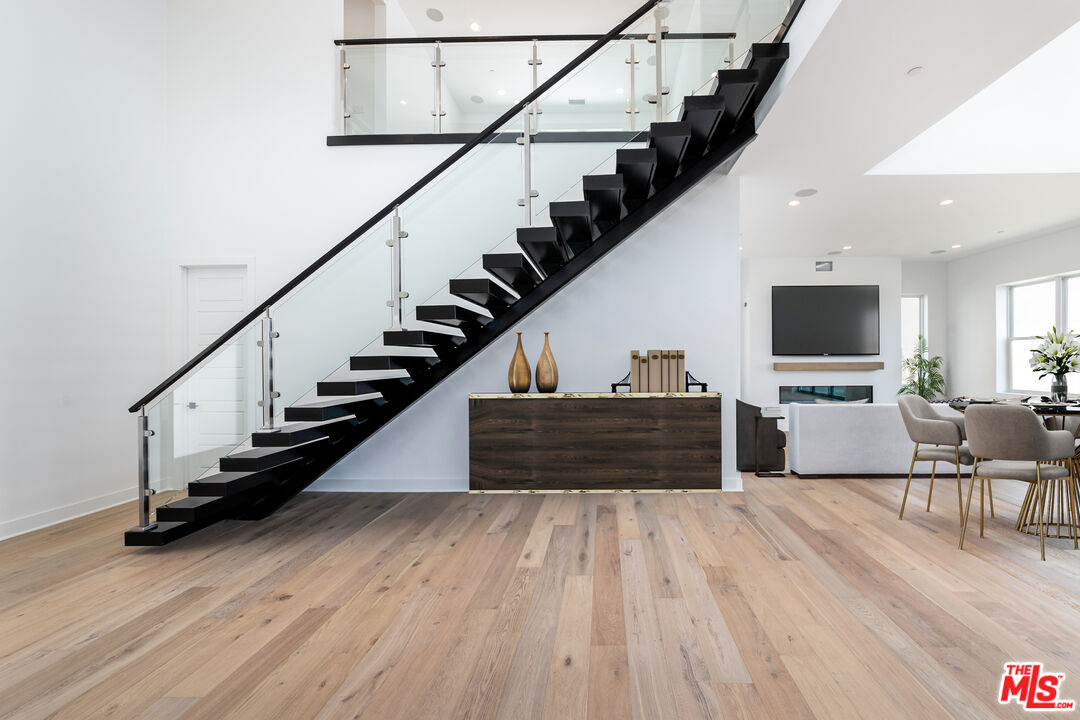 11770 Hillsborough Lane Porter Ranch, CA 91326 - Photo 3 of 57