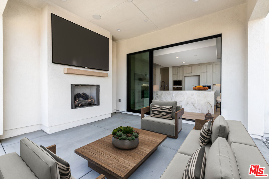 11770 Hillsborough Lane Porter Ranch, CA 91326 - Photo 49 of 57