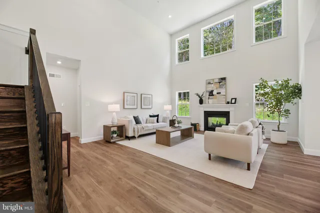 $979,900 | 1823 Colt Lane, Frederick, MD 21702