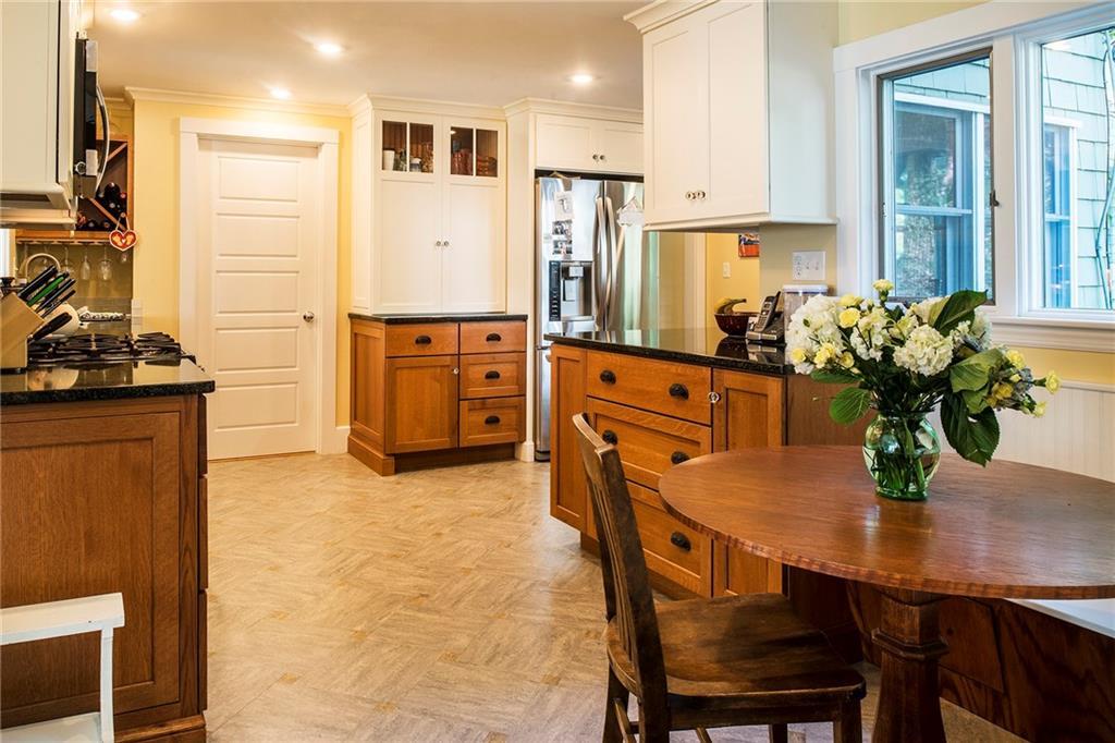 31 Cottage Farms Road Cape Elizabeth, ME 04107 - Photo 5 of 14 Photo
