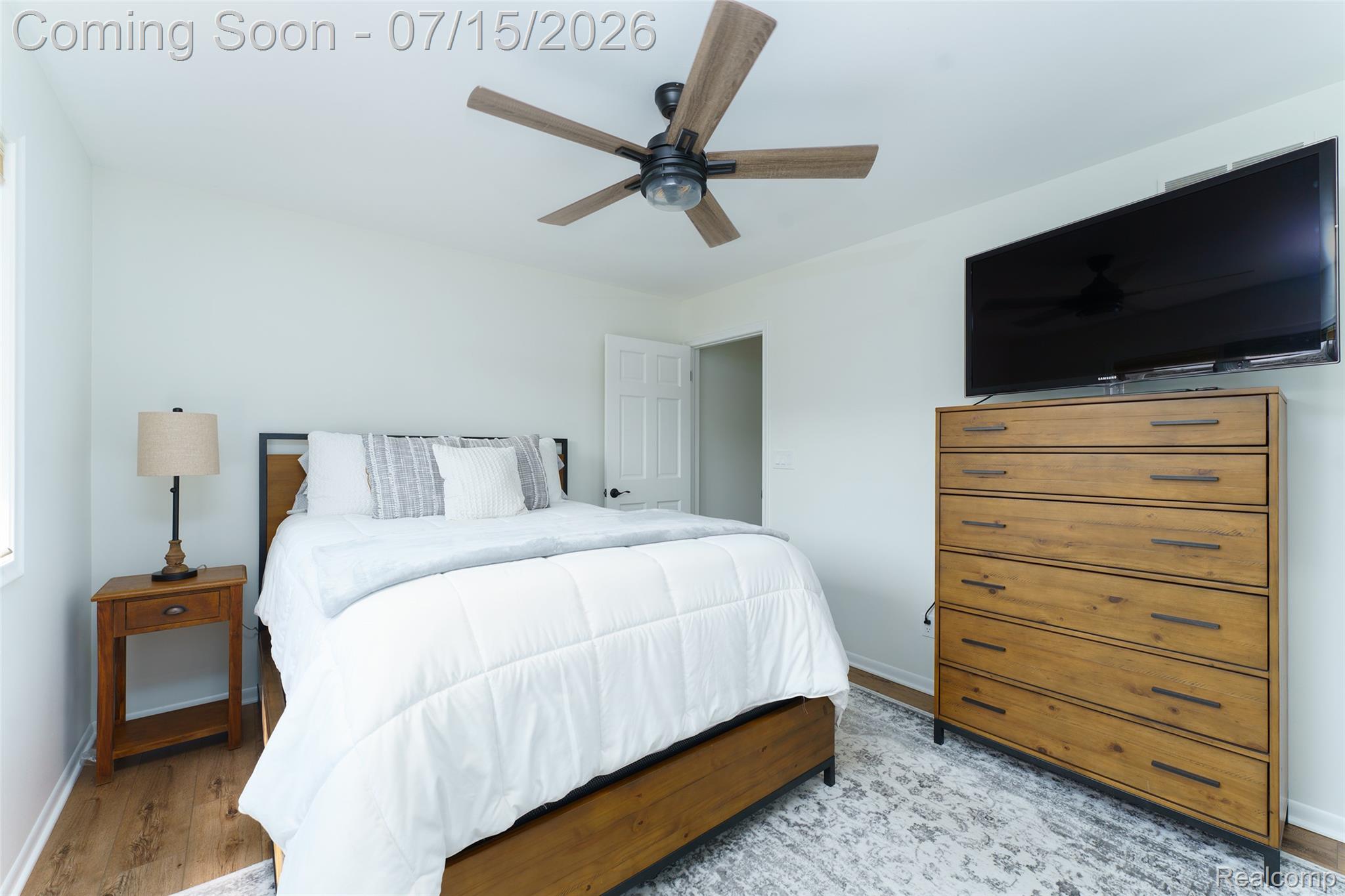 2226 Bowles Street Fenton, MI 48430 - Photo 17 of 24 36.jpg