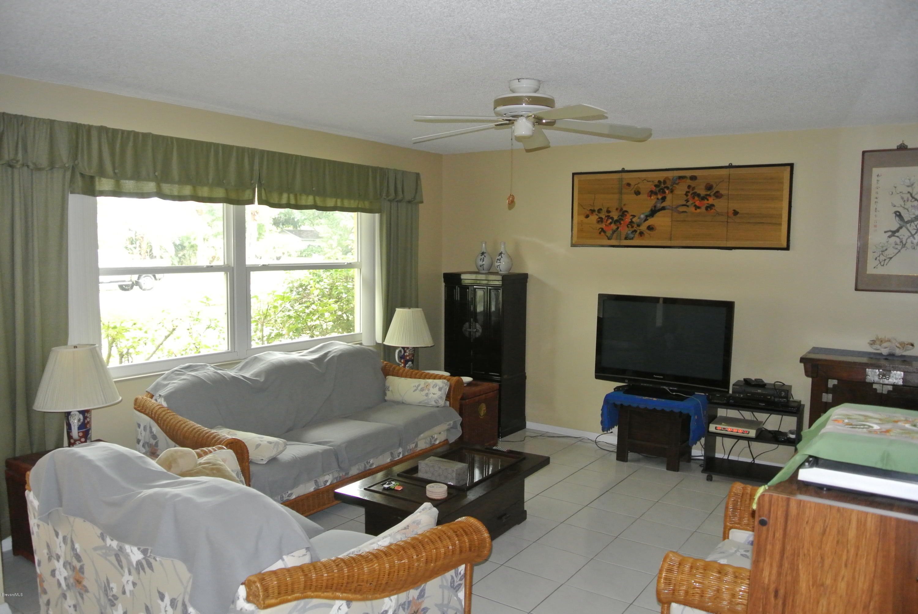 2704 Reed Avenue Melbourne, FL 32901 - Photo 3 of 13 LIVING ROOM