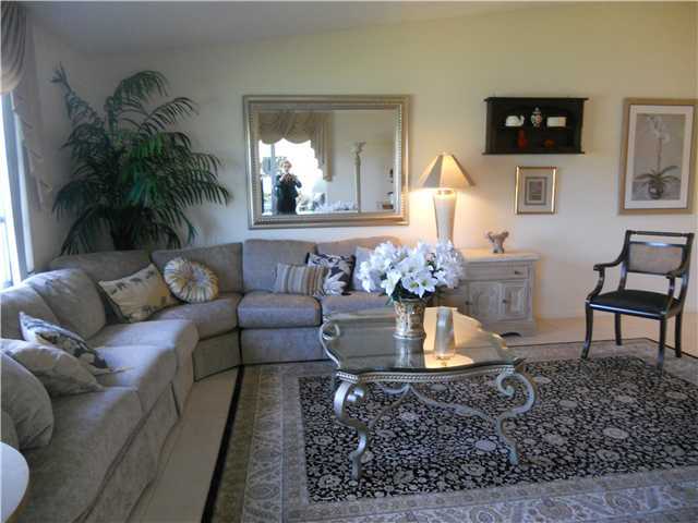 8115 Songbird Terrace Boca Raton, FL 33496 - Photo 3 of 25 Additional Photo
