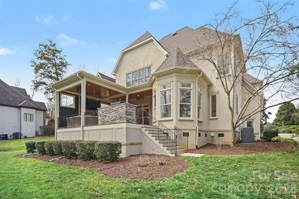 $1,550,000 | 401 Wingfoot Drive, Waxhaw, NC 28173