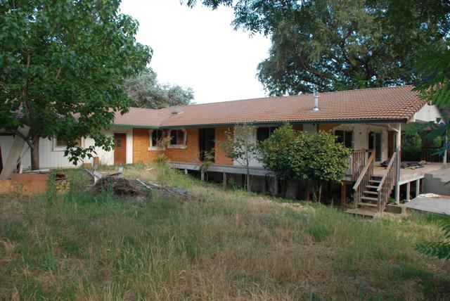 6744 Riparian Way Redding, CA 96002 - Photo 2 of 10 Side View