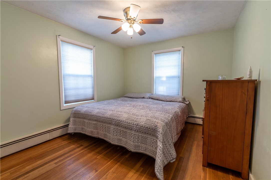 216 Burrington Street Woonsocket, RI 02895 - Photo 13 of 18