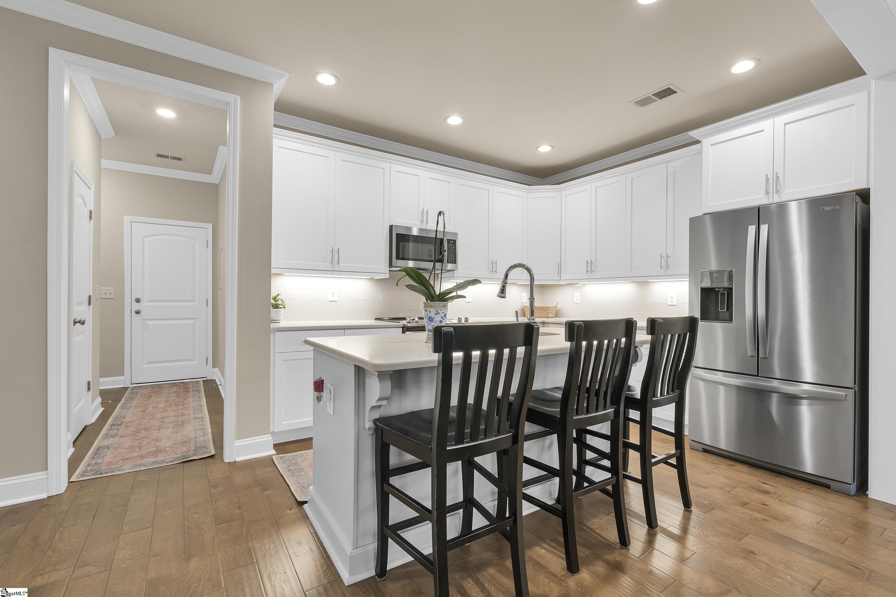 108 Danvers Road Greenville, SC 29607 - Photo 9 of 25 Gallery Image 9