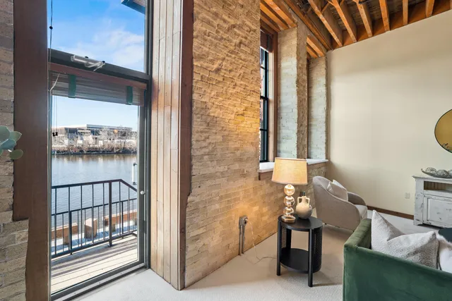 $430,000 | 141 North Water Street, Unit 11, Milwaukee, WI 53202