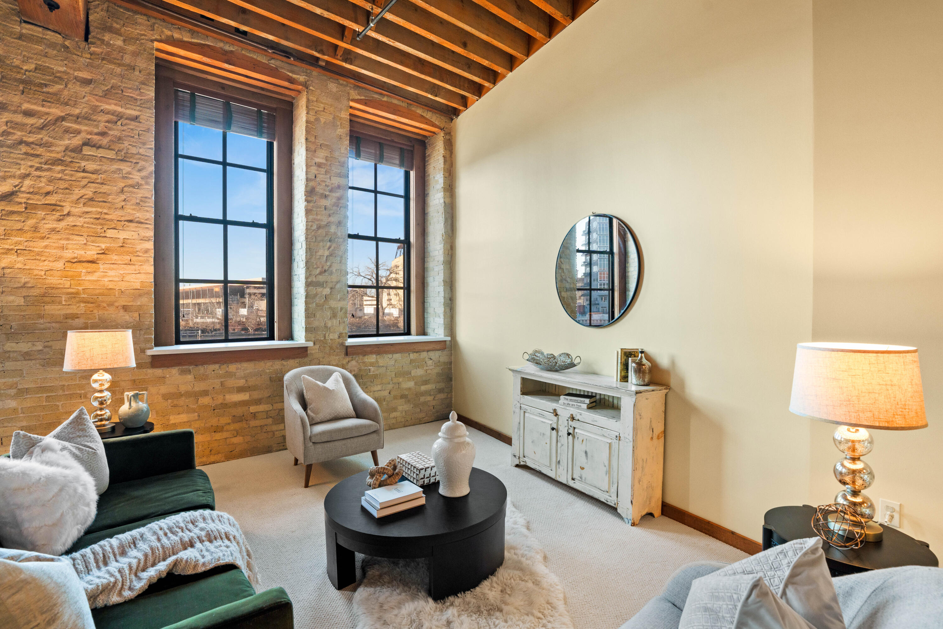 141 North Water Street, Unit 11 Milwaukee, WI 53202 - Photo 6 of 21 Living Room