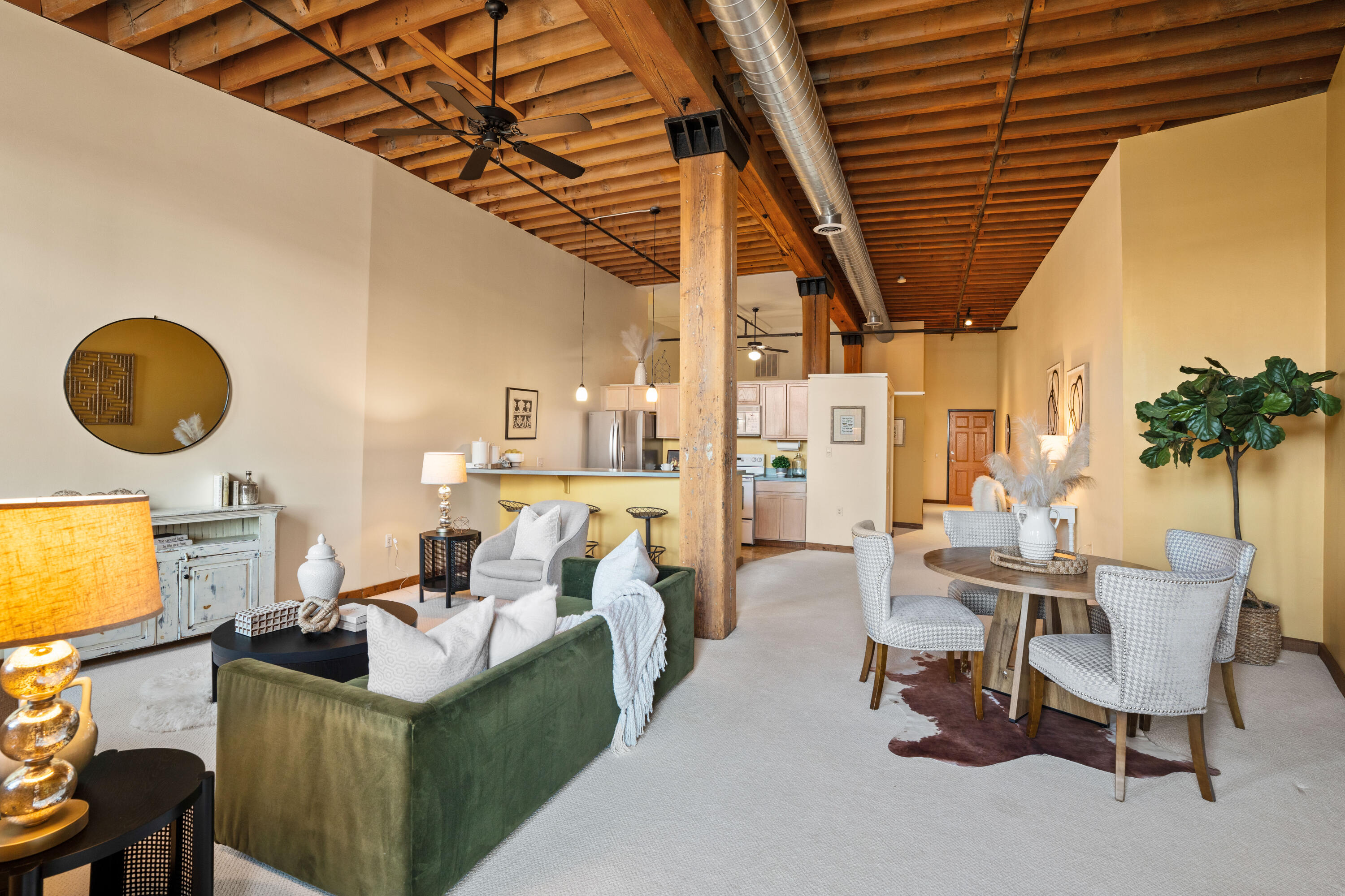 141 North Water Street, Unit 11 Milwaukee, WI 53202 - Photo 9 of 21 Living Room