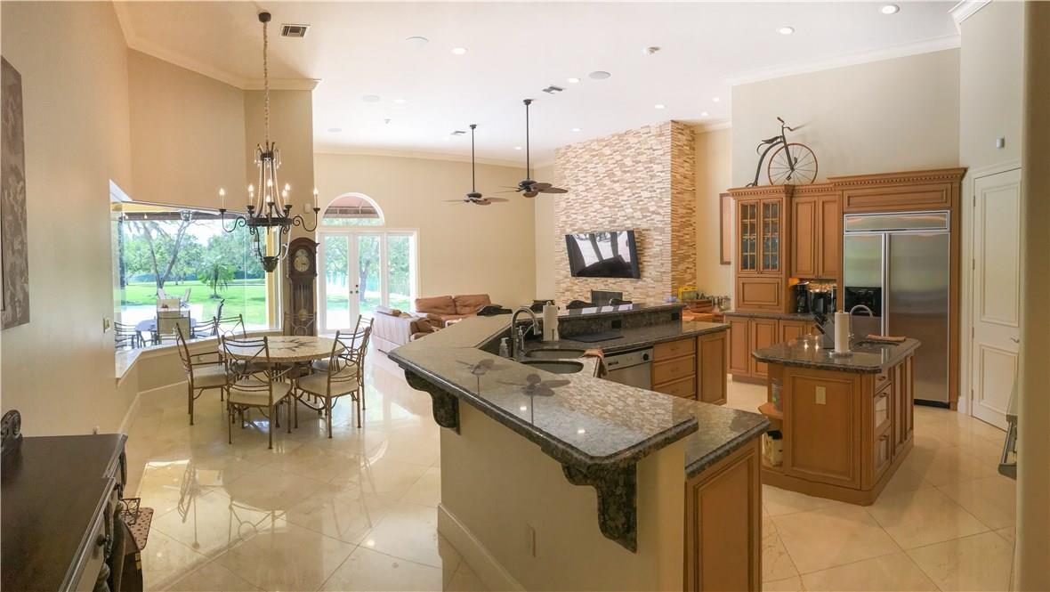 5571 Southwest 145th Avenue Southwest Ranches, FL 33330 - Photo 19 of 40 KITCHEN AND BREAKFAST AREA
