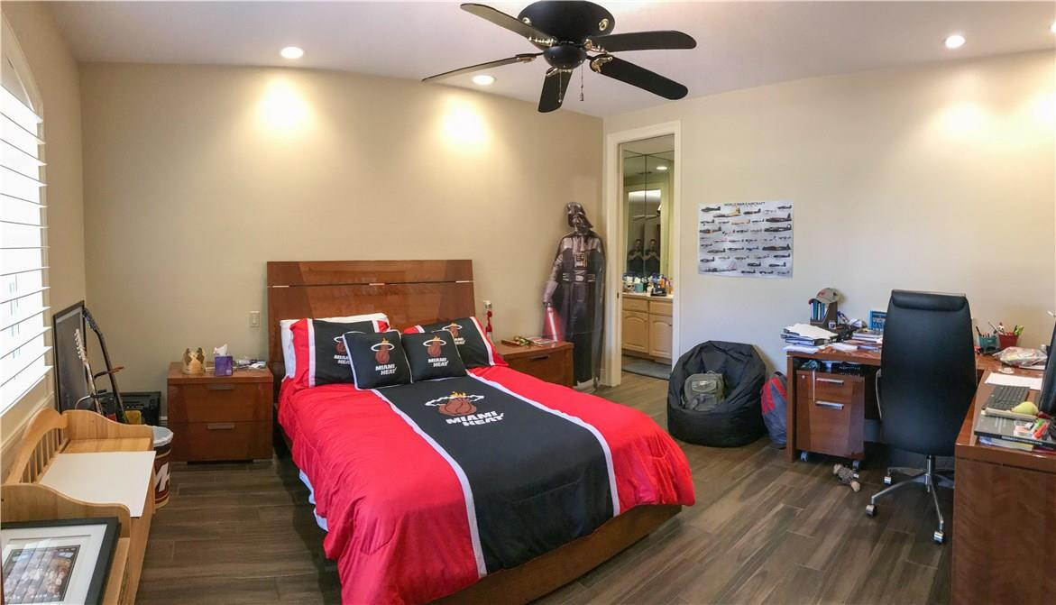 5571 Southwest 145th Avenue Southwest Ranches, FL 33330 - Photo 33 of 40 BEDROOM - ENSUITE