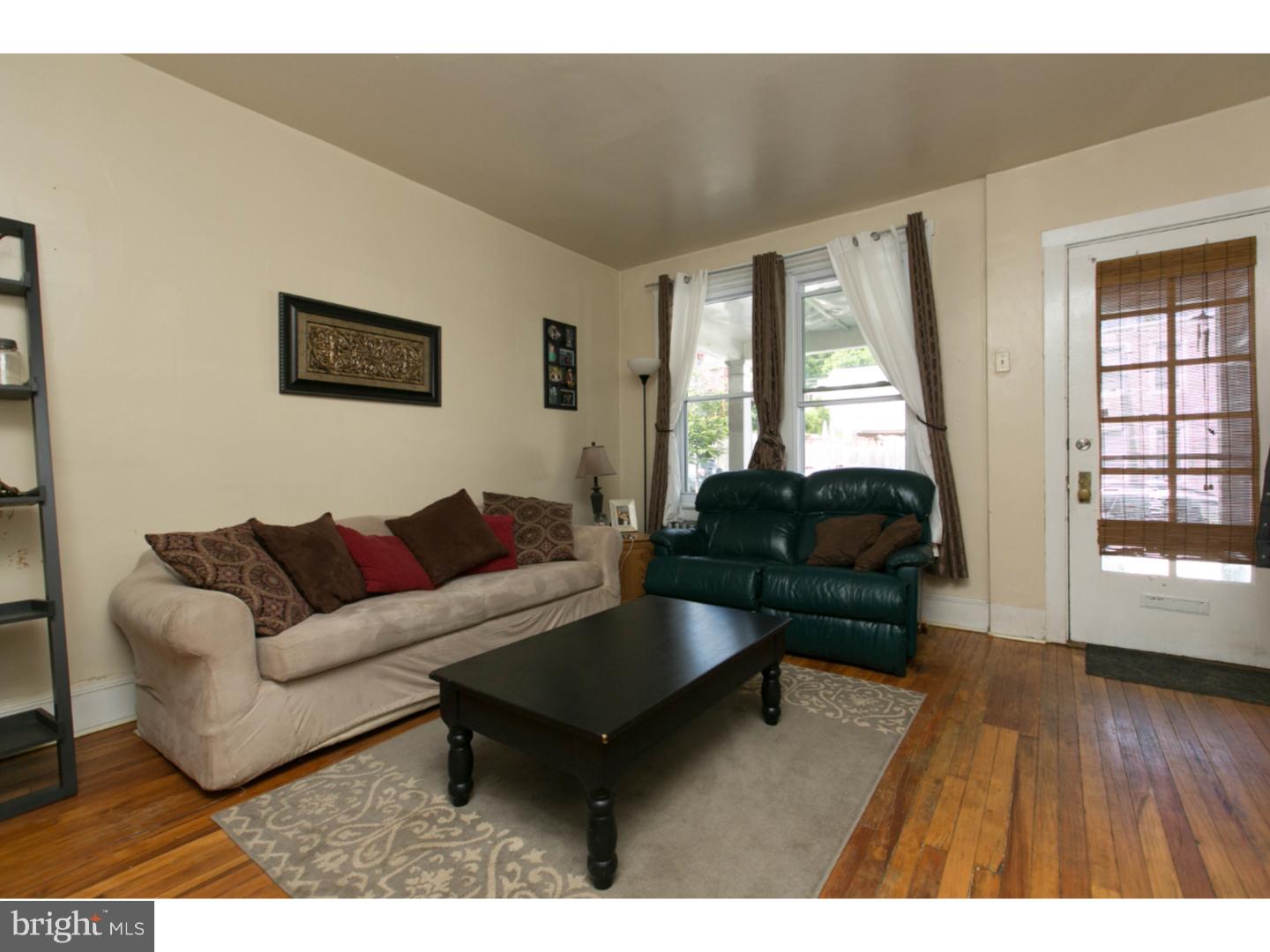 4312 Dobson Street Philadelphia, PA 19129 - Photo 4 of 20