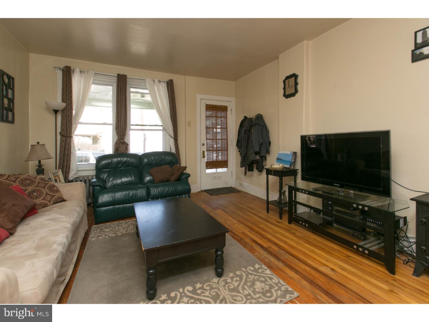 4312 Dobson Street Philadelphia, PA 19129 - Photo 5 of 20