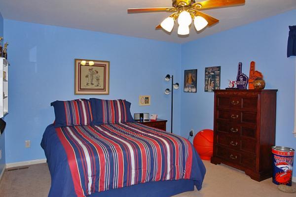 2620 Turnberry Road Salem, VA 24153 - Photo 9 of 13 Bedroom