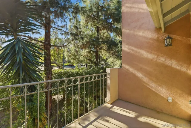 $920,000 | 11908 Tivoli Park Row, Unit 7, San Diego, CA 92128