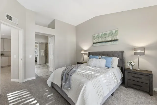 $920,000 | 11908 Tivoli Park Row, Unit 7, San Diego, CA 92128