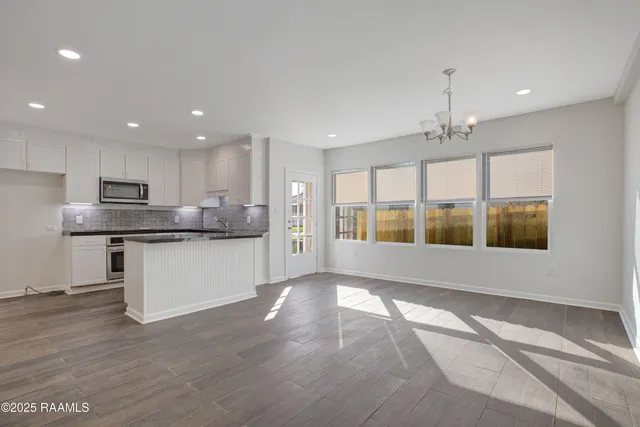 $214,000 | 444 East St Peter Street, New Iberia, LA 70560