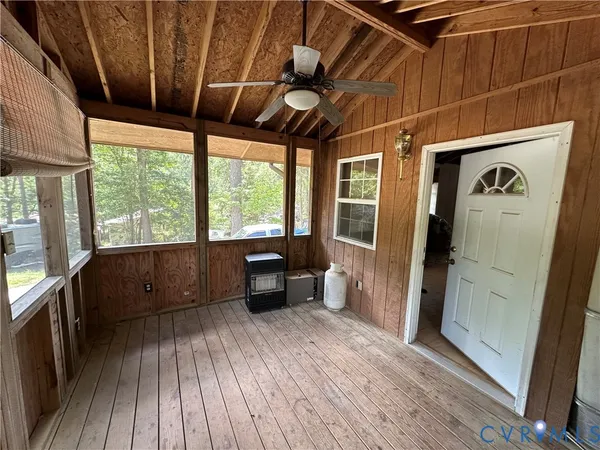 $37,500 | 421 Happy Trail, Bracey, VA 23919