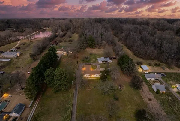 $375,000 | 2972 Russell Bond Road, Millington, TN 38053