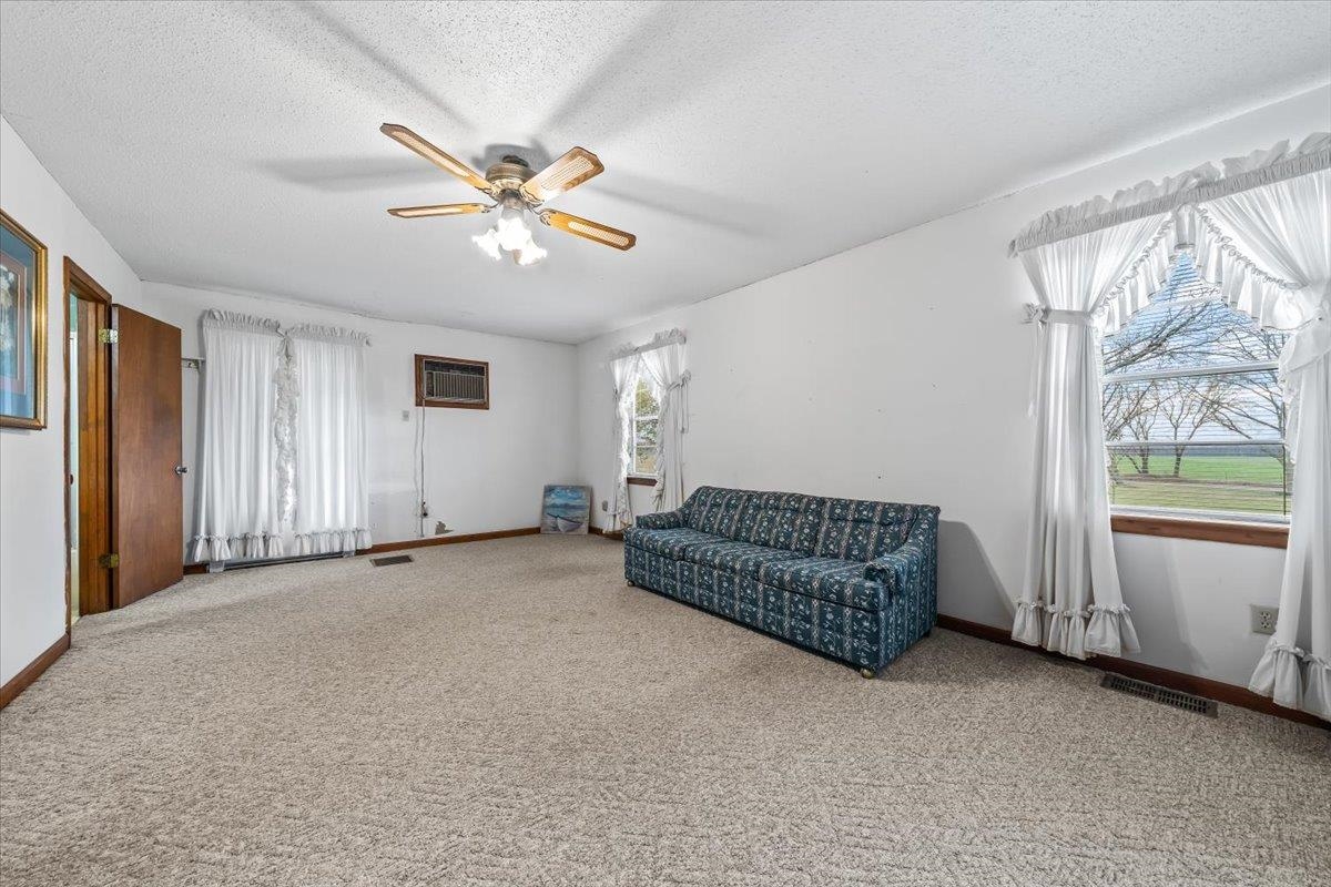 2972 Russell Bond Road Millington, TN 38053 - Photo 2 of 38 a living room with furniture and a window