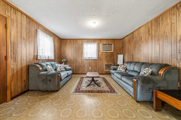 $375,000 | 2972 Russell Bond Road, Millington, TN 38053