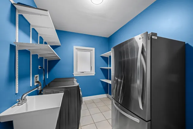 a view of a storage & utility room