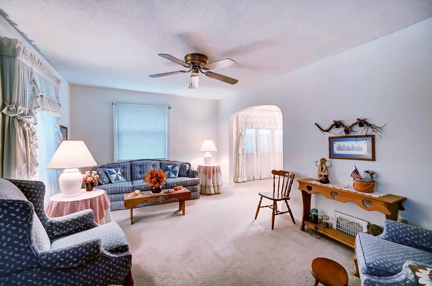 1508 Sinclair Street Fort Wayne, IN 46808 - Photo 7 of 36 Gallery Image 7