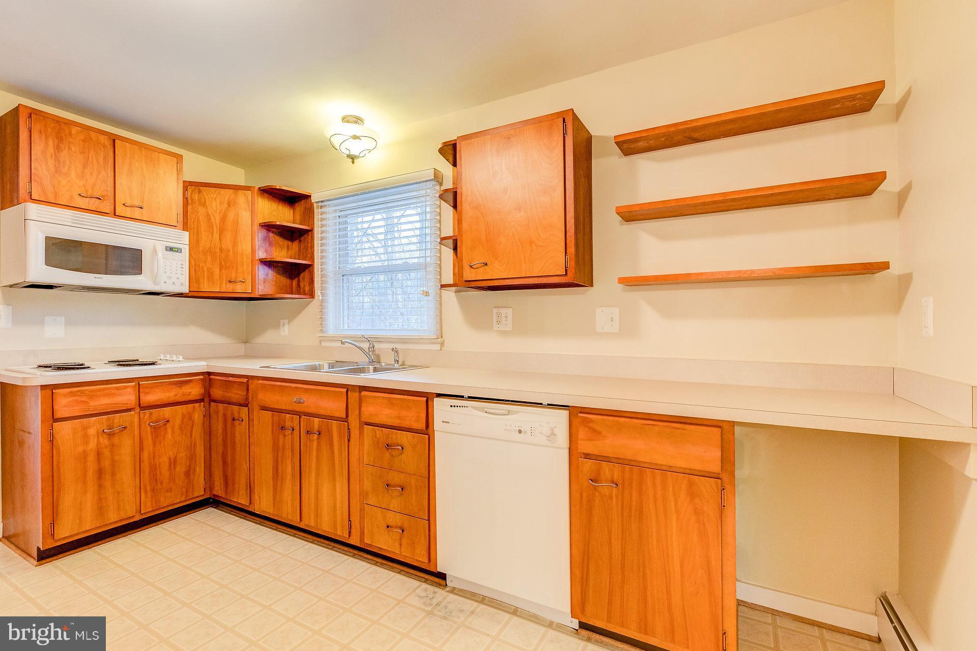 2880 Holland Cliffs Road Huntingtown, MD 20639 - Photo 13 of 30 Kitchen