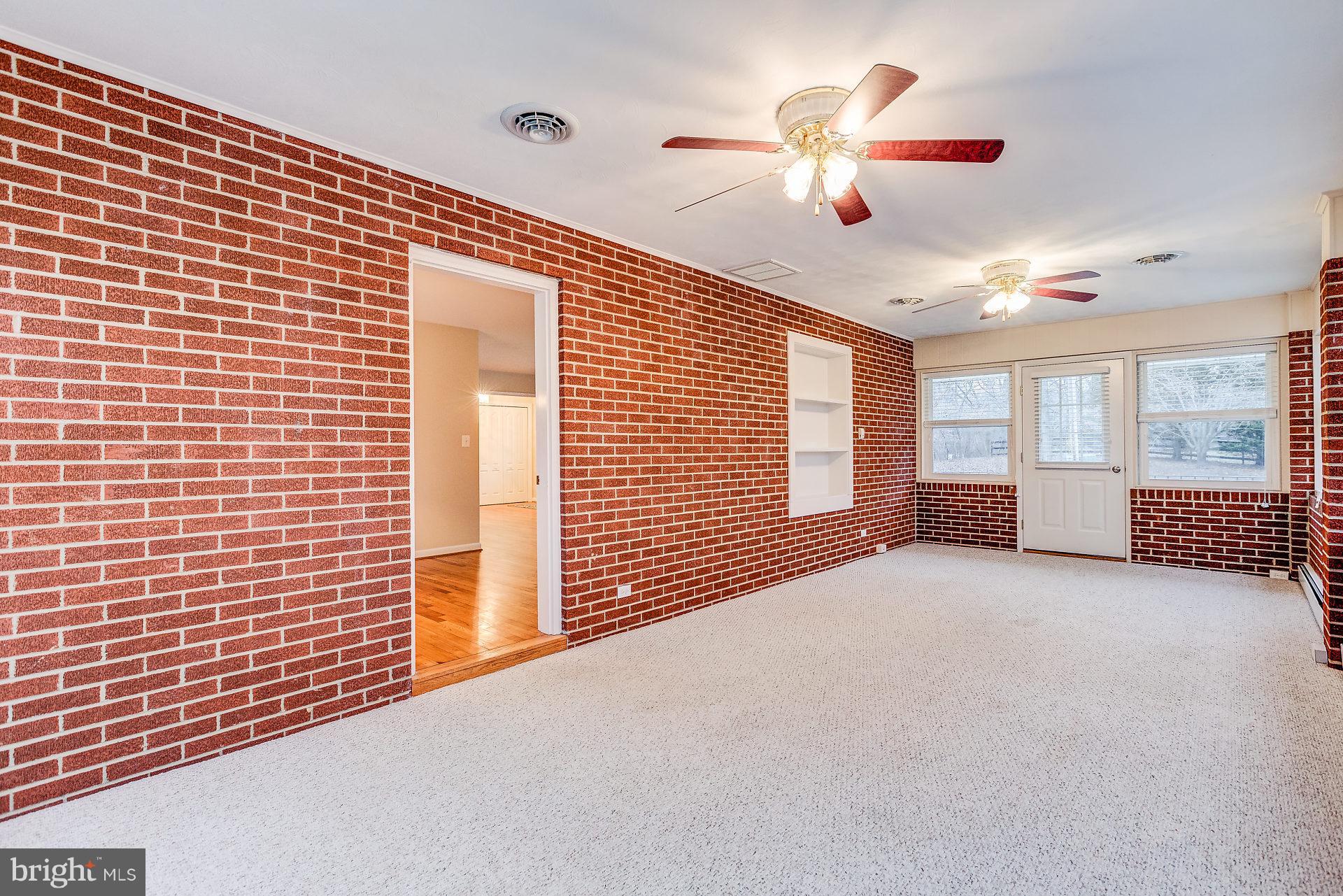 2880 Holland Cliffs Road Huntingtown, MD 20639 - Photo 16 of 30 Interior (General)