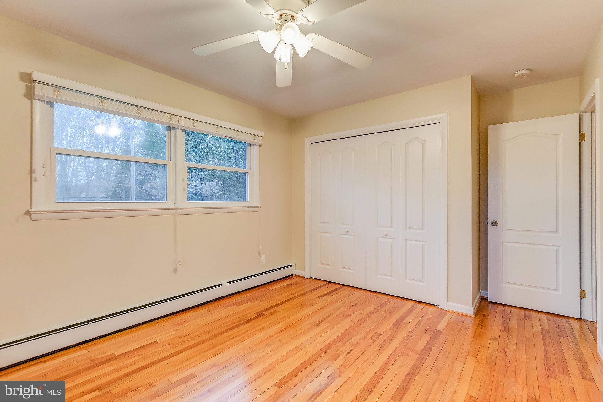 2880 Holland Cliffs Road Huntingtown, MD 20639 - Photo 18 of 30 Bedroom