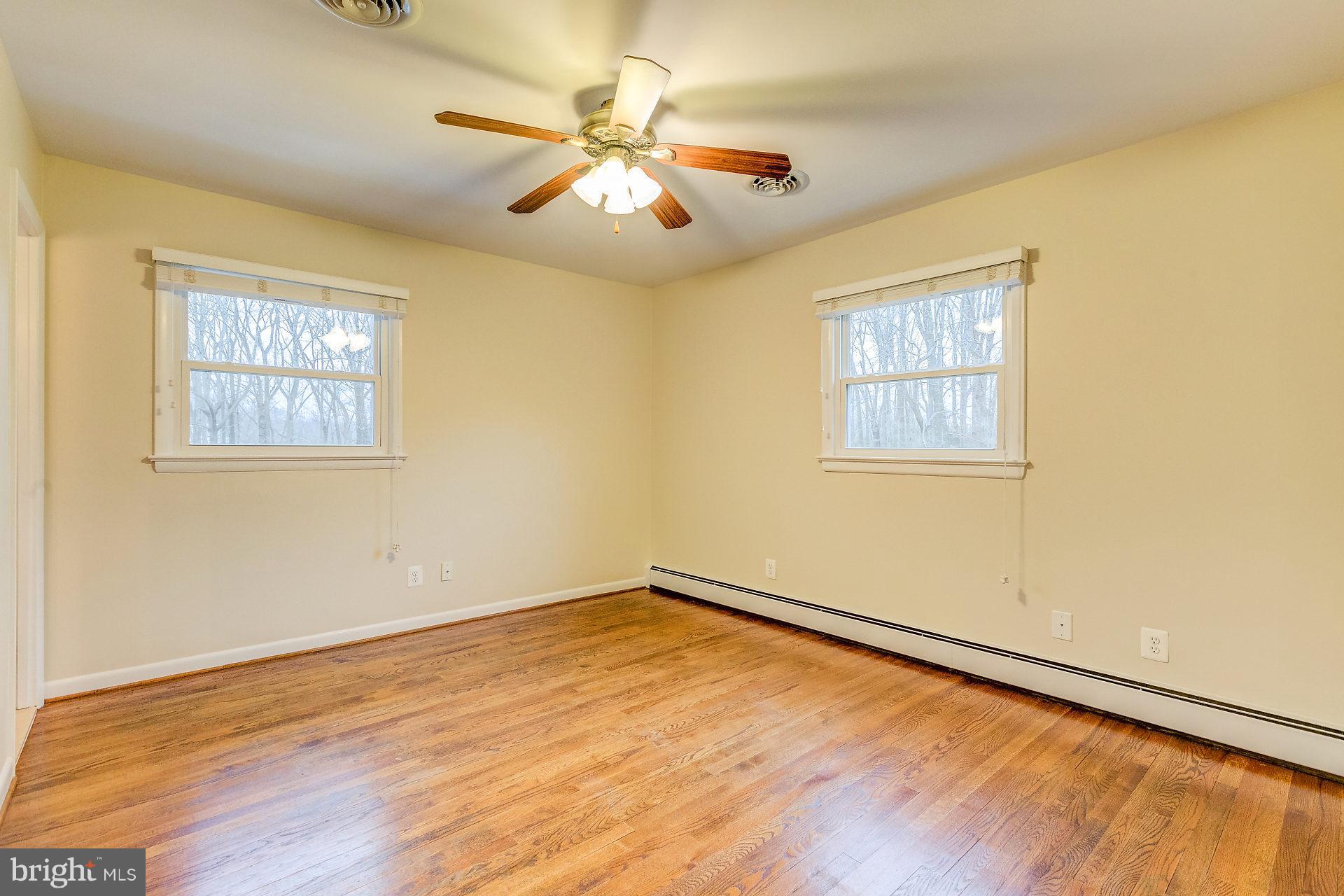 2880 Holland Cliffs Road Huntingtown, MD 20639 - Photo 25 of 30 Bedroom