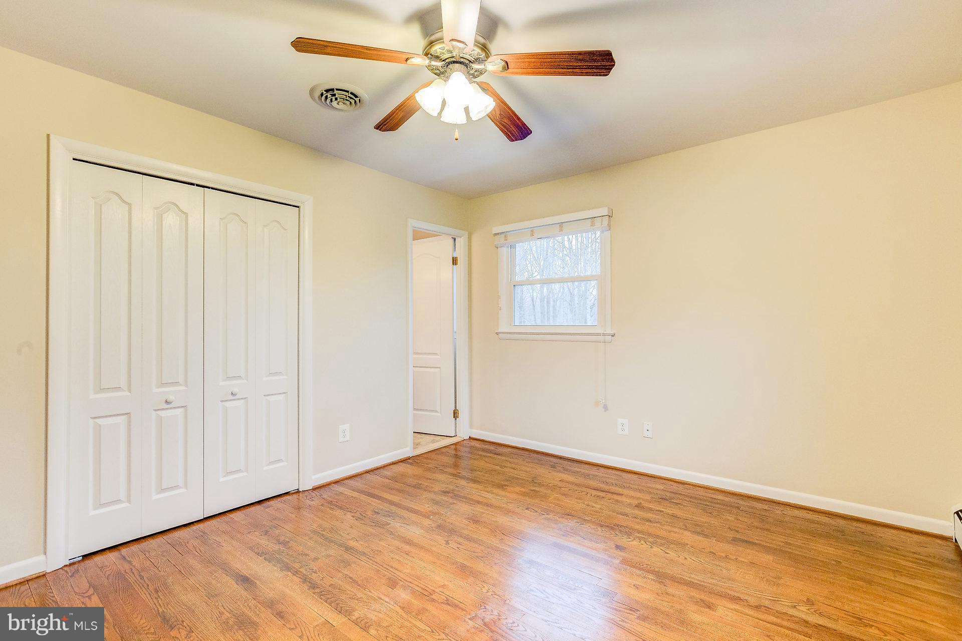 2880 Holland Cliffs Road Huntingtown, MD 20639 - Photo 26 of 30 Bedroom
