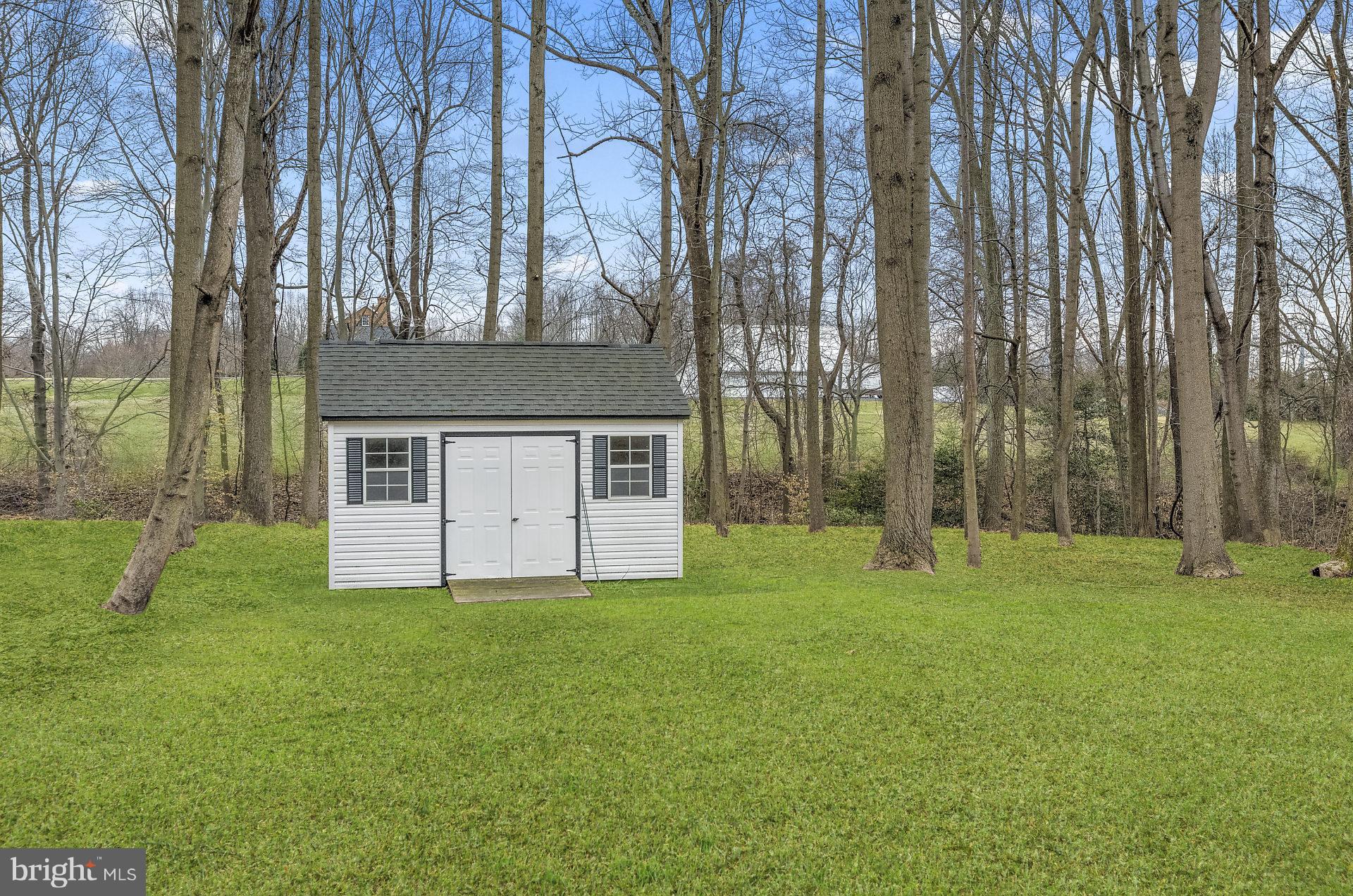 2880 Holland Cliffs Road Huntingtown, MD 20639 - Photo 5 of 30 Exterior (General)