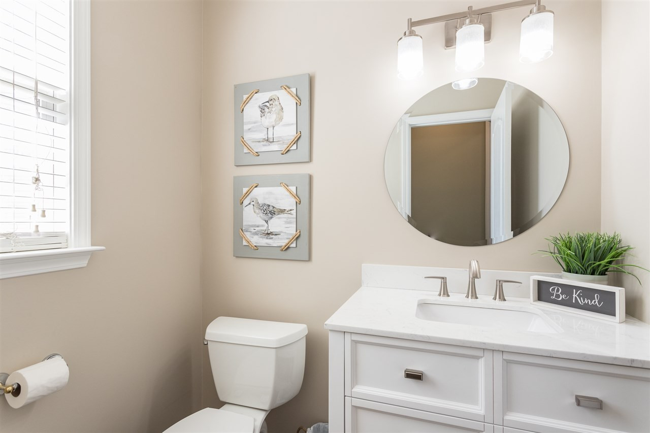 5405 Glorietta Circle Raleigh, NC 27613 - Photo 16 of 30 Powder Room