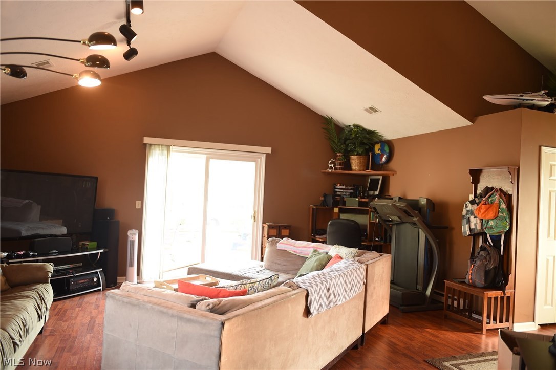 5201B Cline Road, Unit B Kent, OH 44240 - Photo 3 of 14