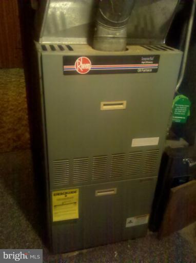 3926 North Point Road Dundalk, MD 21222 - Photo 20 of 23 a view of water heater room