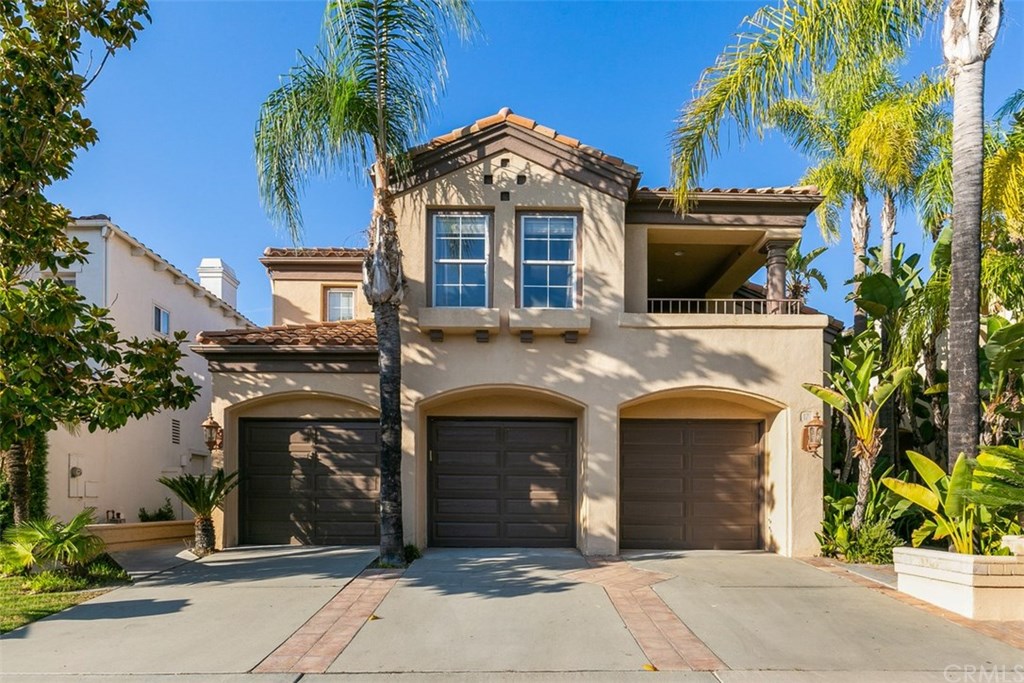 Beautiful luxury Foothill Ranch home!