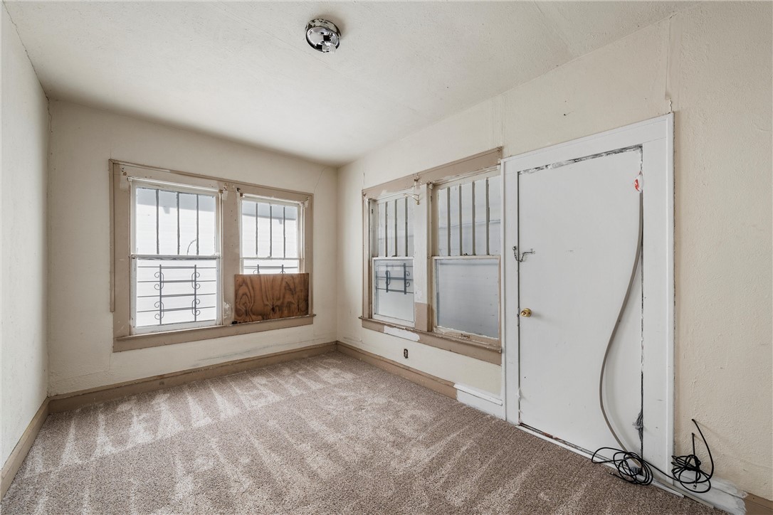 2012 North 5th Street Waco, TX 76708 - Photo 18 of 29 a view of an empty room with a window